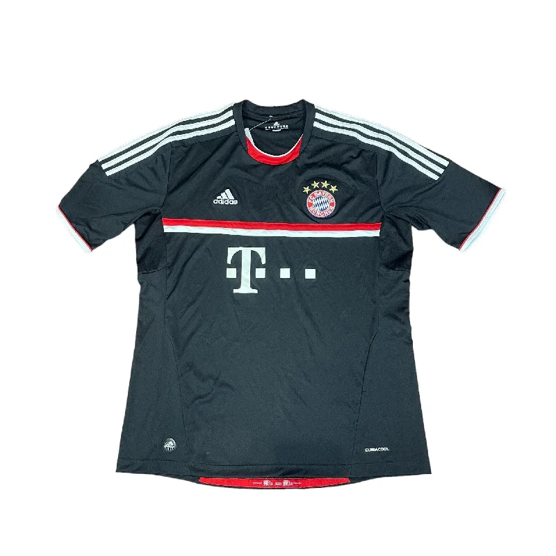 T-Shirt For Limited Edition Fan Gear-2011-12 Black Adidas Bayern Munich Shirt - XL