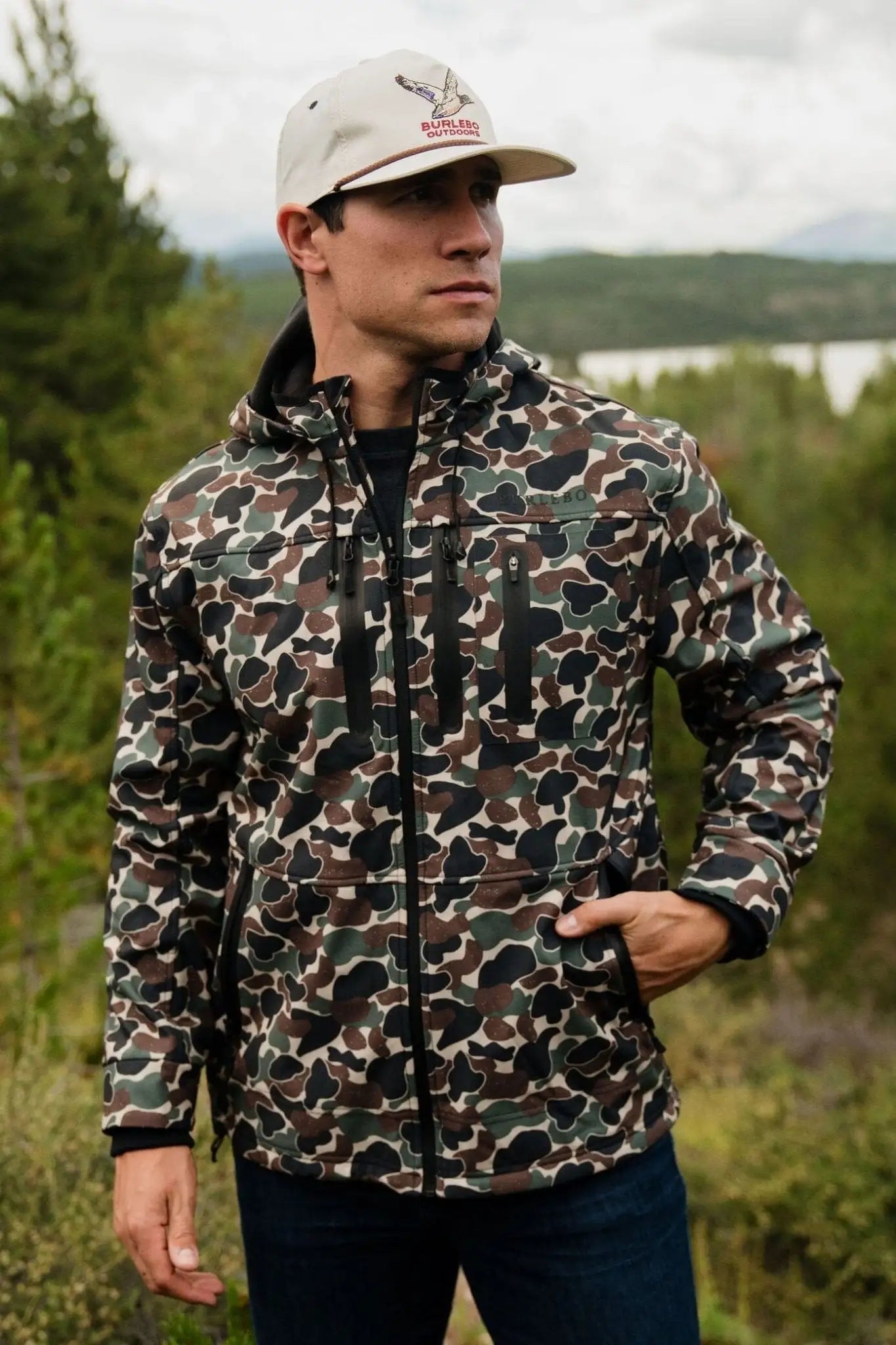 Lightweight Jackets For Women-Challenger Jacket - Throwback Camo